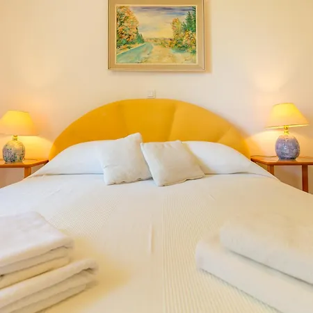 Hedera Estate, House Hedera V بيت للعطل