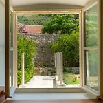 Hedera Estate, House Hedera V *