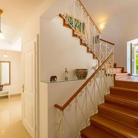 House Hedera V Vakantiehuis