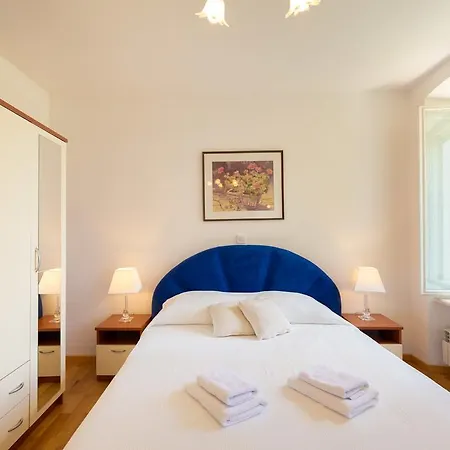 House Hedera V Vakantiehuis *