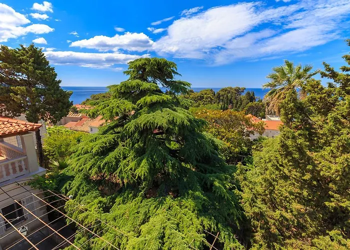 Hedera Estate, House Hedera V *